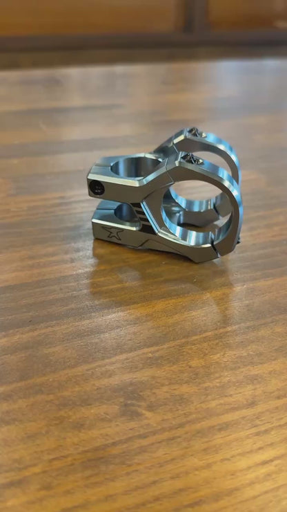 ANVL SWAGE STEM V2 35㎜ハンドルバー用ステム